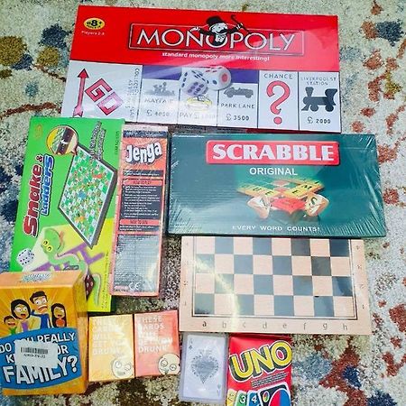 2 Bedroom Condo Vine Residences Quezon City With Pool Wifi Karaoke Board Games Netflix Екстер'єр фото
