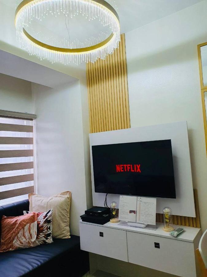 2 Bedroom Condo Vine Residences Quezon City With Pool Wifi Karaoke Board Games Netflix Екстер'єр фото